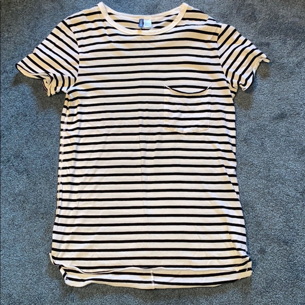 Men’s Medium Divided T-Shirt from H&M